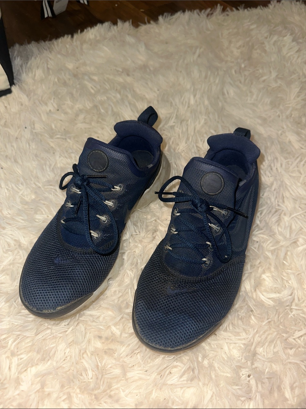 Nike Navy Mesh Athletic Sneakers